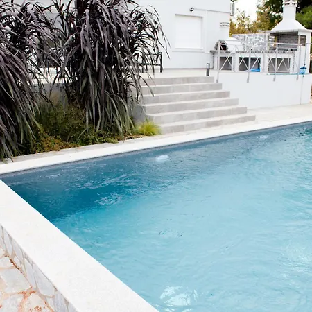 Villa Tuli *